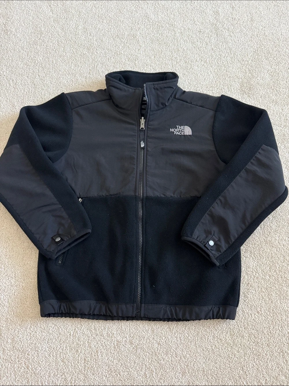 The North Face Kids Denali Fleece Jacket Full-Zip Black - Youth Medium (10/12)